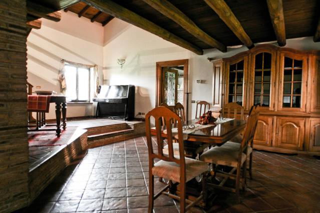 Capo Di Bove Villa *